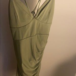 Minni nice green dress